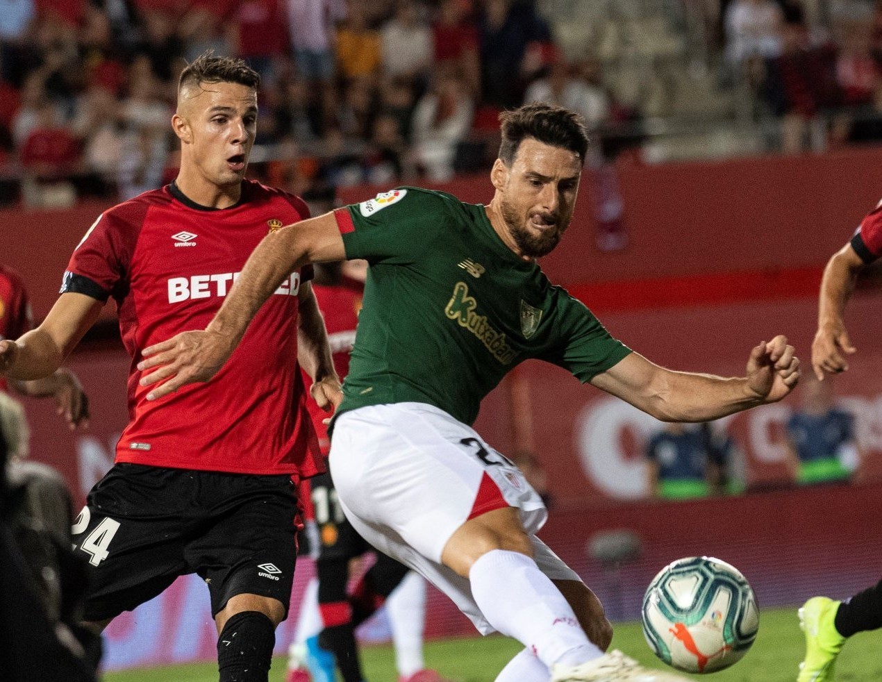 阿拉维斯主场守住平局，守护主场