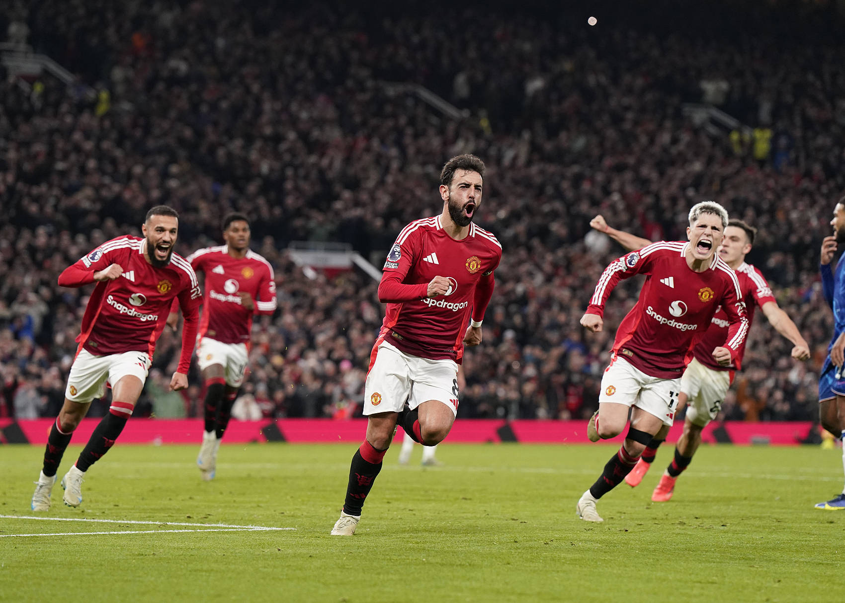 利物浦再度获胜超越尤文图斯