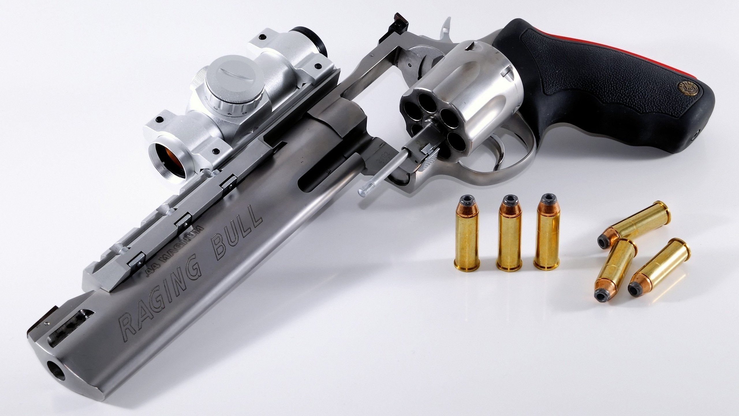 当玫瑰的弧线划过天使之城，论唯一性的瞬间如何同时定义梅西与西决